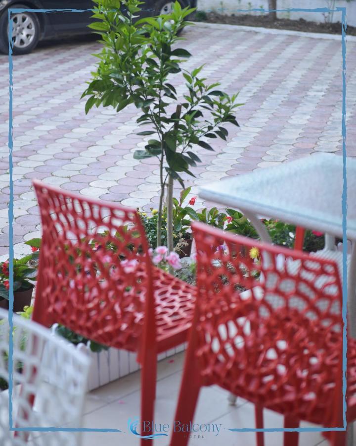 Blue Balcony Hotel Голем Екстер'єр фото