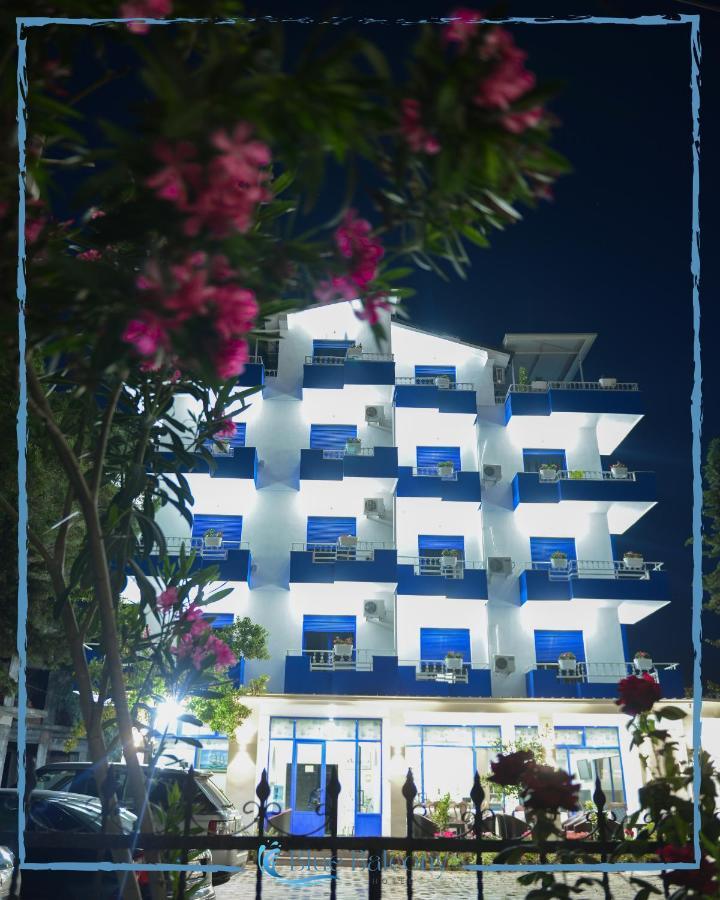 Blue Balcony Hotel Голем Екстер'єр фото