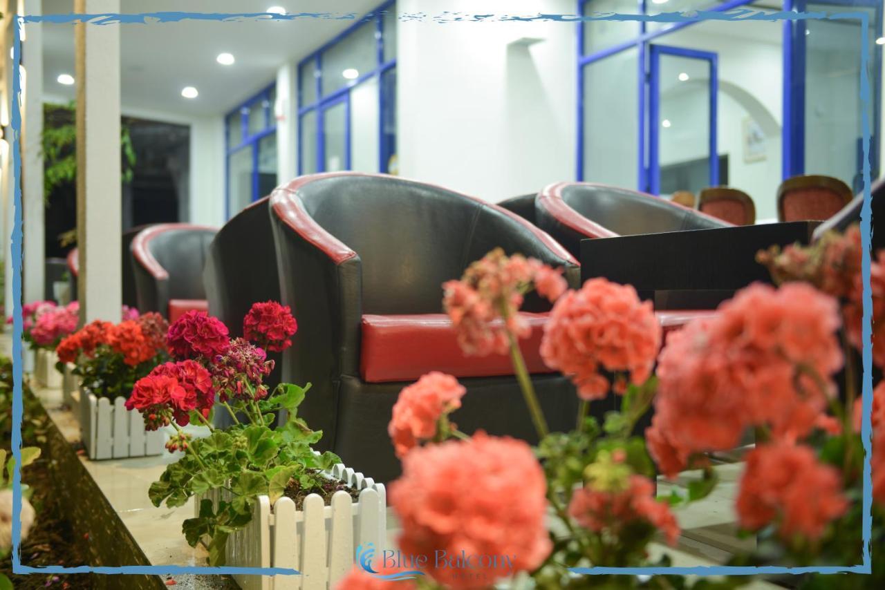 Blue Balcony Hotel Голем Екстер'єр фото