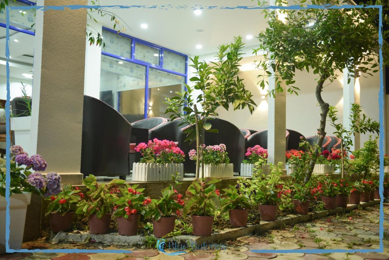 Blue Balcony Hotel Голем Екстер'єр фото